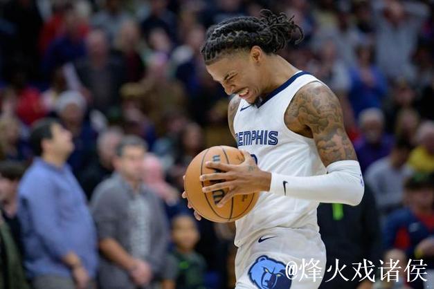 莫兰特半场6投3中，罚球1中1得到7分2篮板2助攻1抢断1盖帽