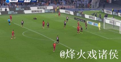 体坛联播｜曼联互捅局4比4战平伯恩茅斯，罗马小胜黑马科莫